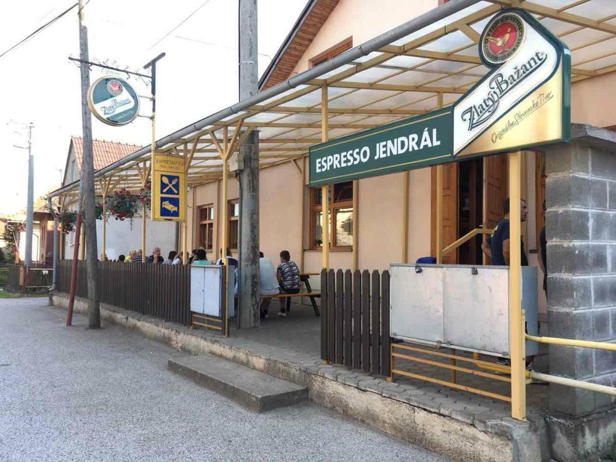 Penzion Jendral Hrabušice 外观 照片
